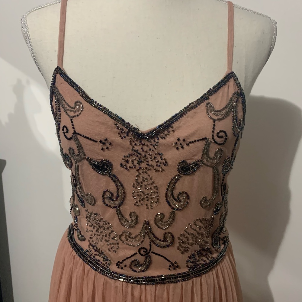 Boohoo dress never worn